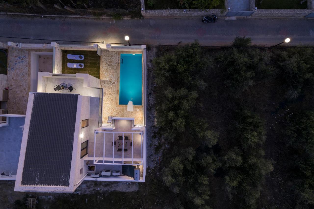Megalith Villas Agia Marina  Exterior photo