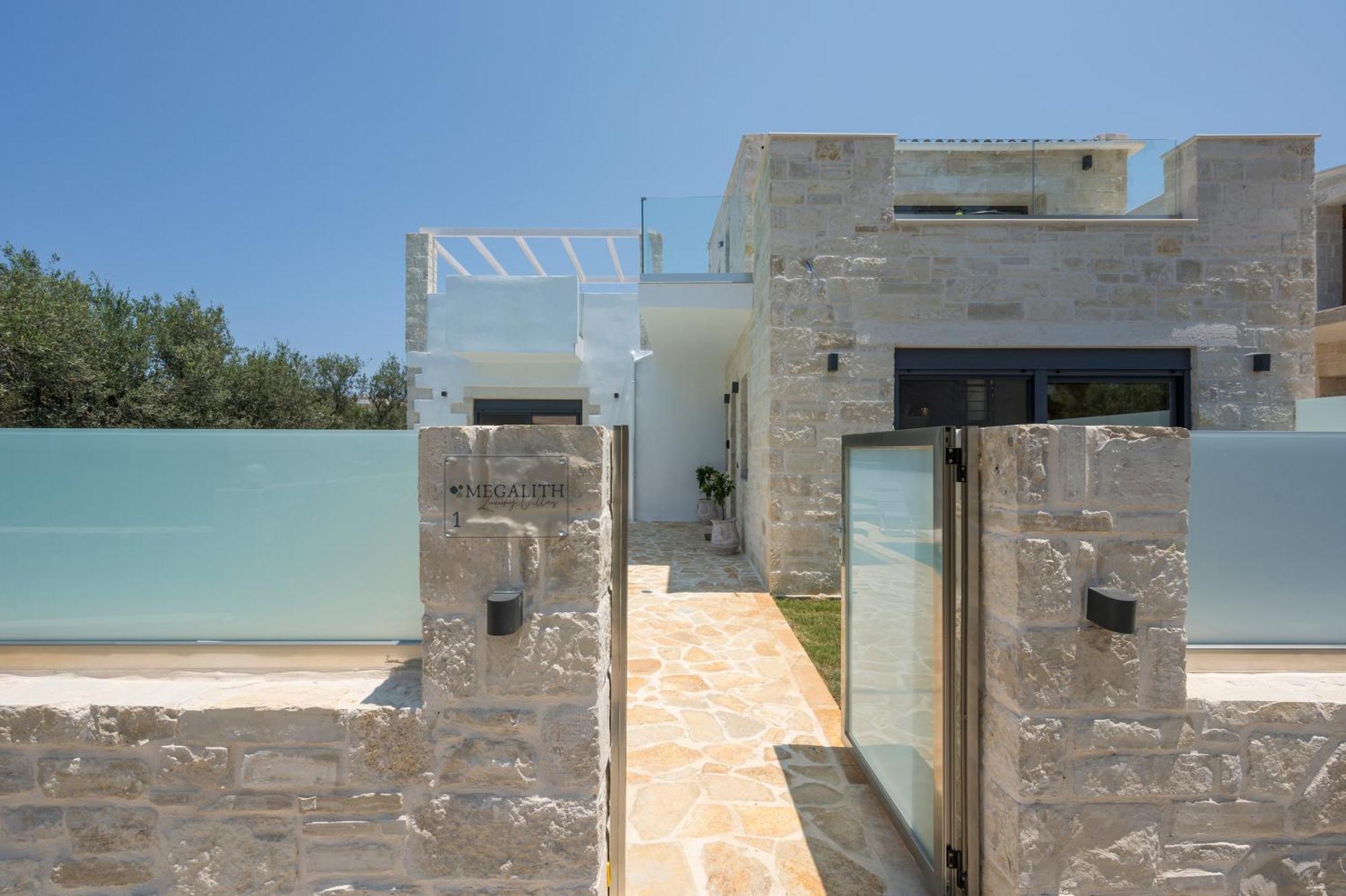 Megalith Villas Agia Marina  Exterior photo